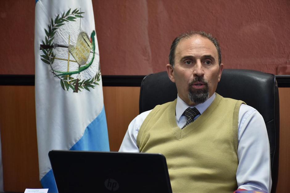 Manuel Sagastume&nbsp;señala al ministro de Salud de no brindar datos reales de fallecimientos por Covid-19 (Foto: Archivo/Ministerio de Salud)
