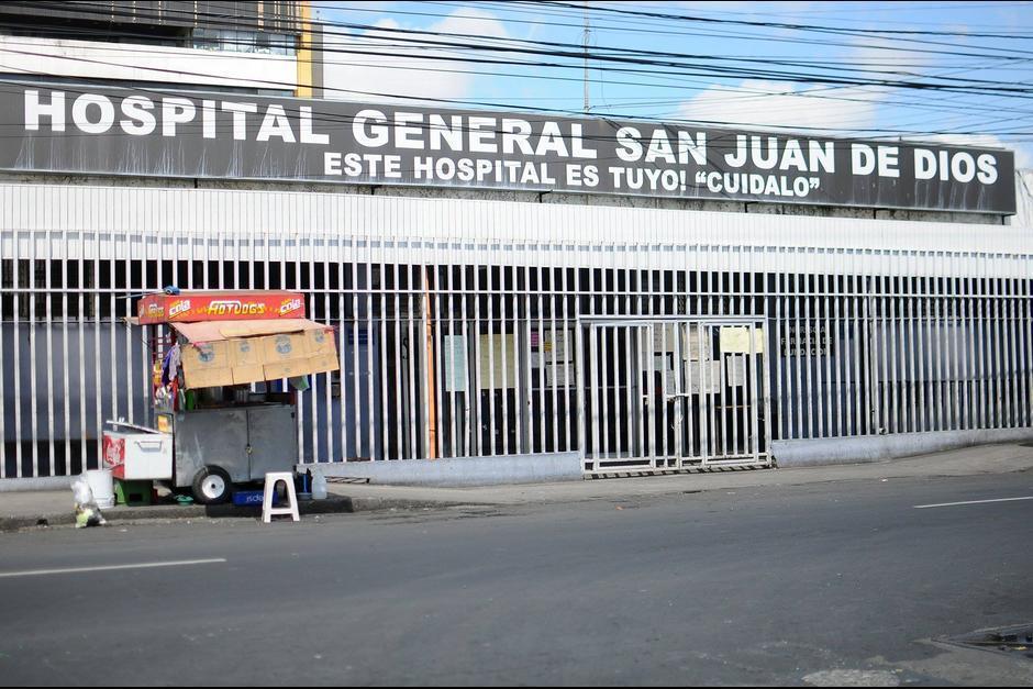 El Hospital San Juan de Dios también presenta hacinamiento por casos de Covid-19. (Foto: Archivo/Soy502)