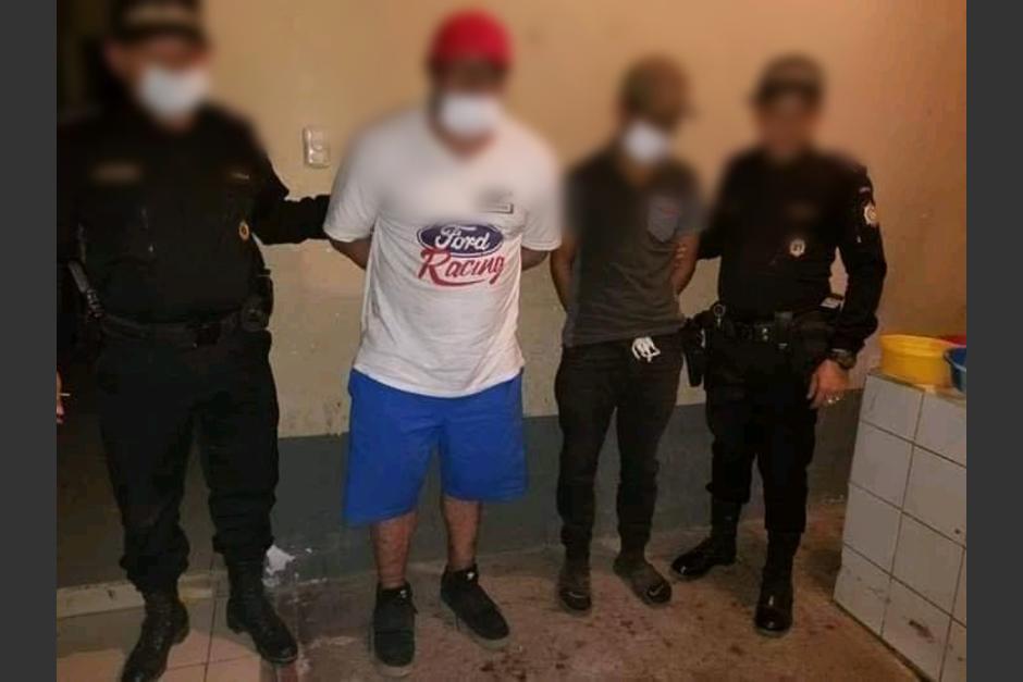 Germán Enrique Ramos de 30 años, Abel Adilser Orellana Pérez, de 25 y dos menores de 17 años, fueron capturados por hacer bromas relacionadas con el Covid-19. (Foto: PNC)