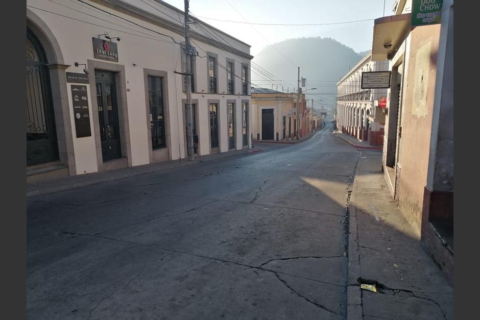 Los ciudadanos en Quetzaltenango se confinaron en respuesta a la crisis por el coronavirus. (Foto: Stereo100)&nbsp;