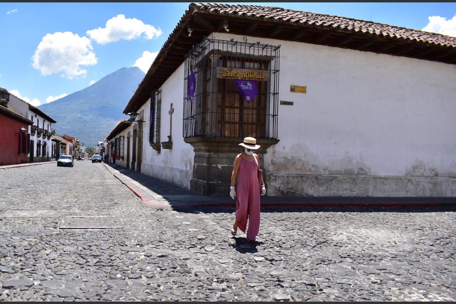 Una turista inglesa que llegó a Antigua Guatemala, Sacatepéquez, fue confirmada como positivo para Covid-19. (Foto: Archivo/Soy502)