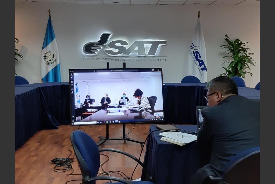 Las entrevistas a los aspirantes a jefe de la SAT se efectúan por medio de videoconferencia. (Foto: SAT)