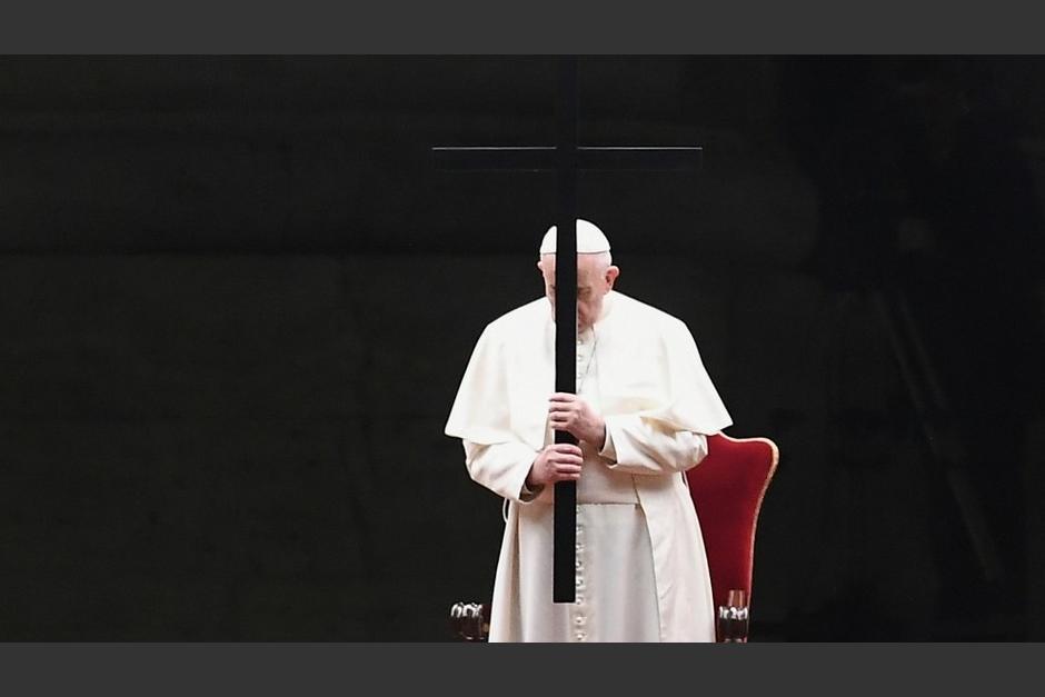 El Papa Francisco invitó a los creyentes a unirse en oración y ayuno. (Foto: AFP)&nbsp;