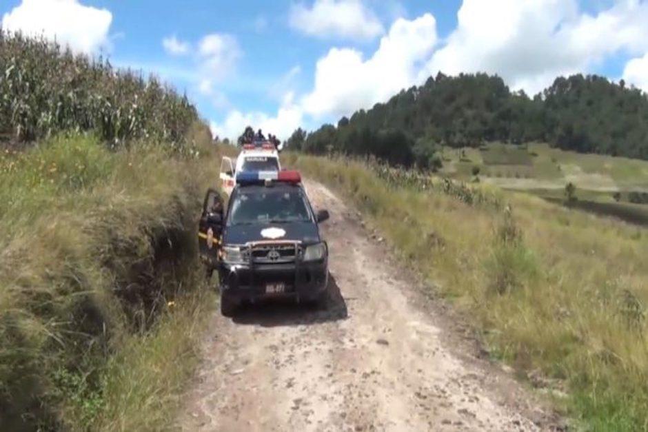 Enfrentamiento armado entre pobladores de Nahualá y Santa Catarina Ixtahuacán, Sololá&nbsp; no respeta ni toque de queda. (Foto: Captura de video)