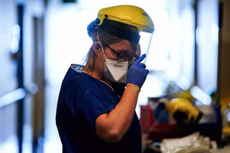 Los trabajadores tendrán que cambiar sus hábitos para evitar contagios. (Foto: AFP)&nbsp;