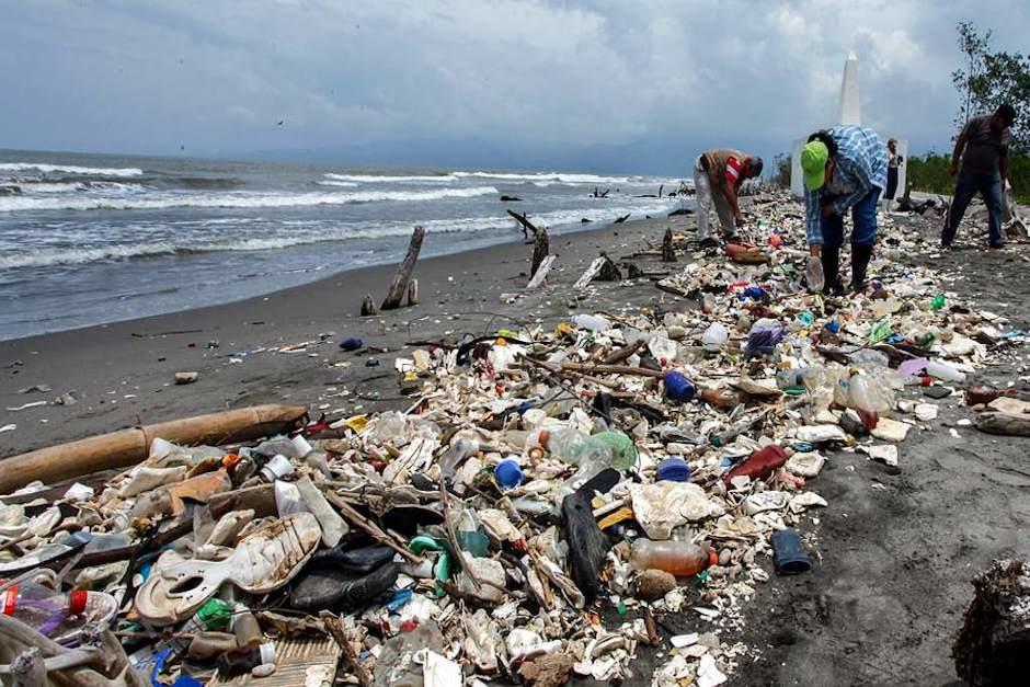 El país vecino exige las construcción de rellenos sanitarios para evitar que el río Motagua arrastre basura a sus playas (Foto ilustrativa: common streams)