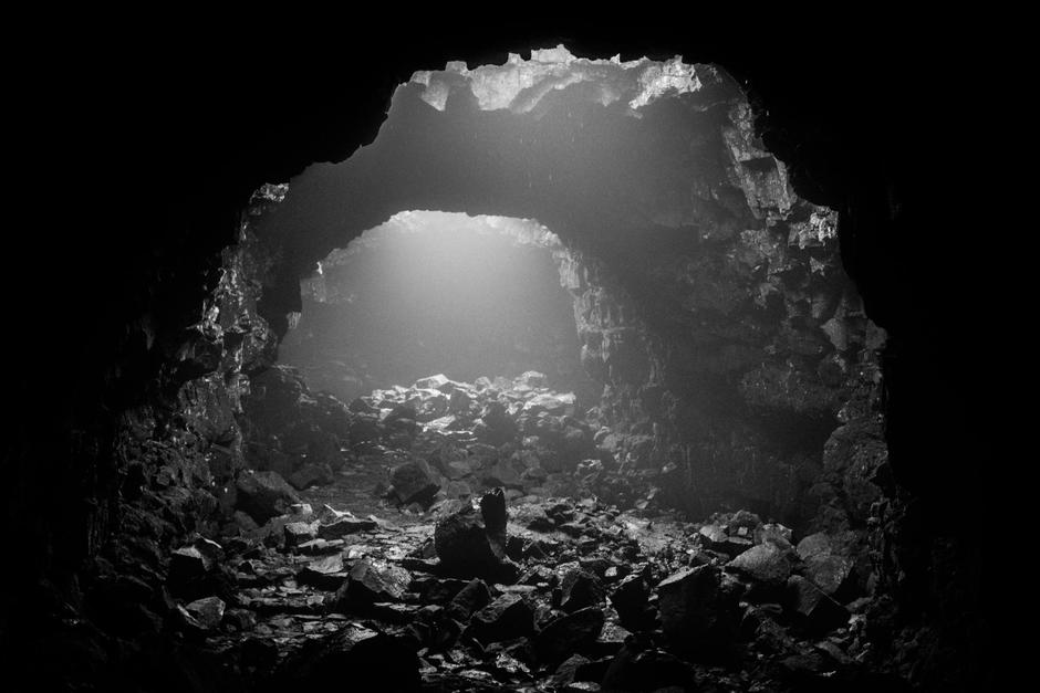 La osamenta fue localizada en el interior de una cueva. (Imagen con fines ilustrativos. Foto: Shutterstock)
