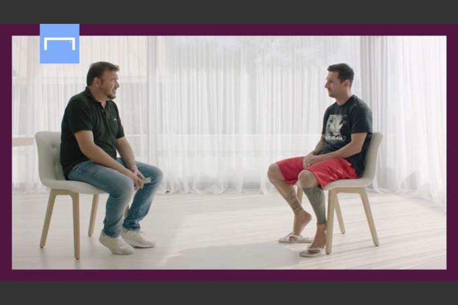 Messi concedió una entrevista exclusiva a Goal.com donde reveló las razones para quedarse en Barcelona. (Captura Video)