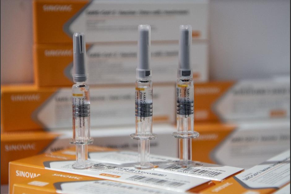 Por primera vez, China presentó al público los prototipos de sus vacunas contra el Covid-19. (Foto: AFP)