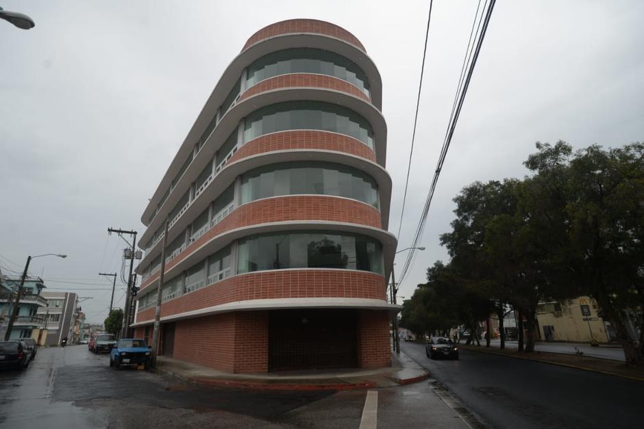 El edificio que compró el MP en la gestión de Thelma Aldana se encuentra en la zona 5. (Foto: Wilder López/Soy502)&nbsp;