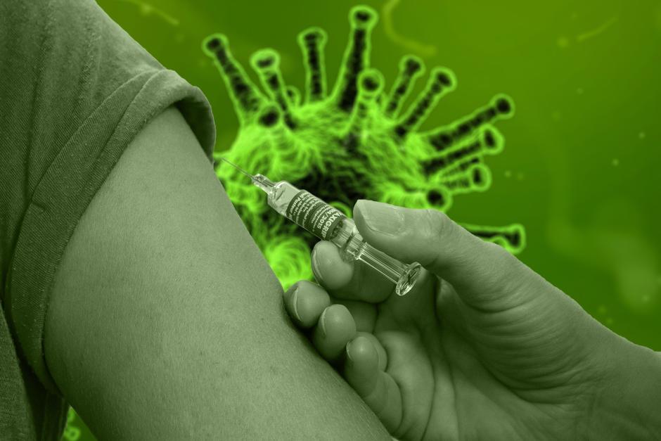 Expertos recomiendan vacunarse después de haberse recuperado de Covid-19. (Foto: Pixabay)