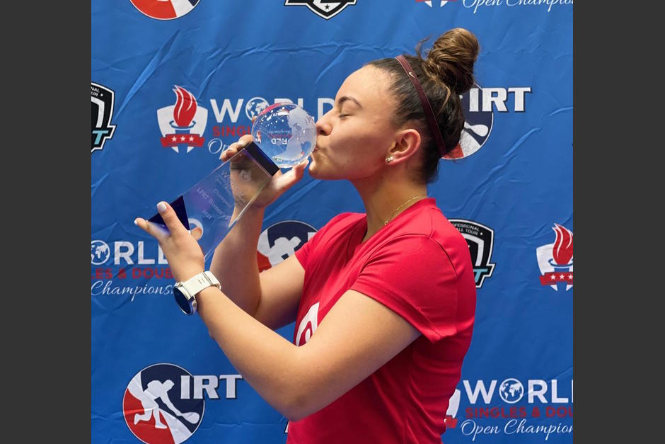 La guatemalteca Gabriela Martínez se coronó vencedora del&nbsp;Campeonato Abierto Mundial de Individuales y Dobles de Ráquetbol. (Foto: Instagram)