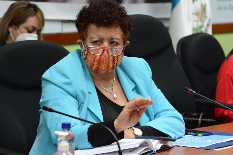 La Ministra de Salud, Amelia Flores, asegura que fue un error humano en el inventario de vacunas contra el Covid-19. (Foto: Archivo/Soy502)