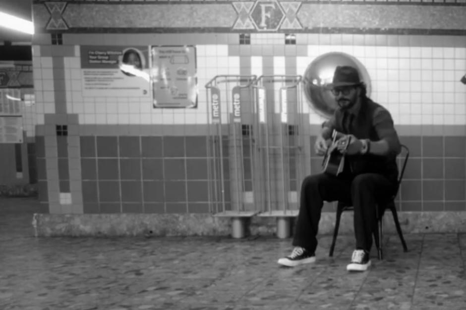 Ricardo Arjona interpretó algunos temas en una estación de metro de Nueva York. (Foto: Ricardo Arjona oficial)