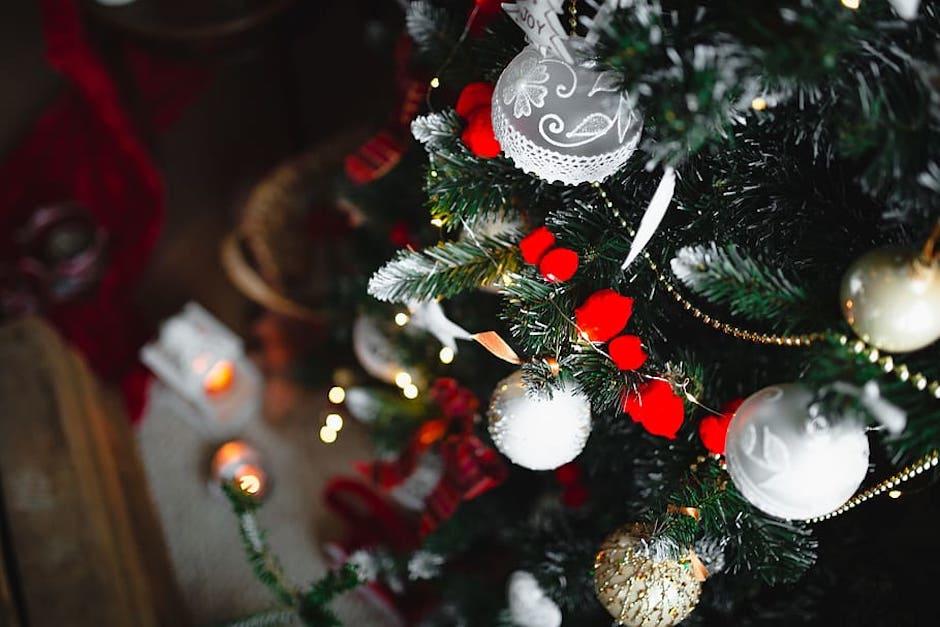 La foto de un niño que encontró un árbol navideño dentro de la basura le dio la vuelta al mundo. (Foto Ilustrativa: Piqsels)