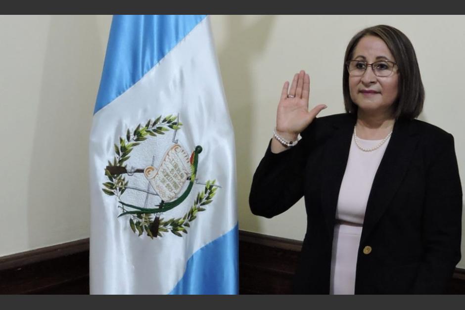 La nueva jefa de la Sesan fue juramentada este lunes. (Foto: Gobierno de Guatemala)