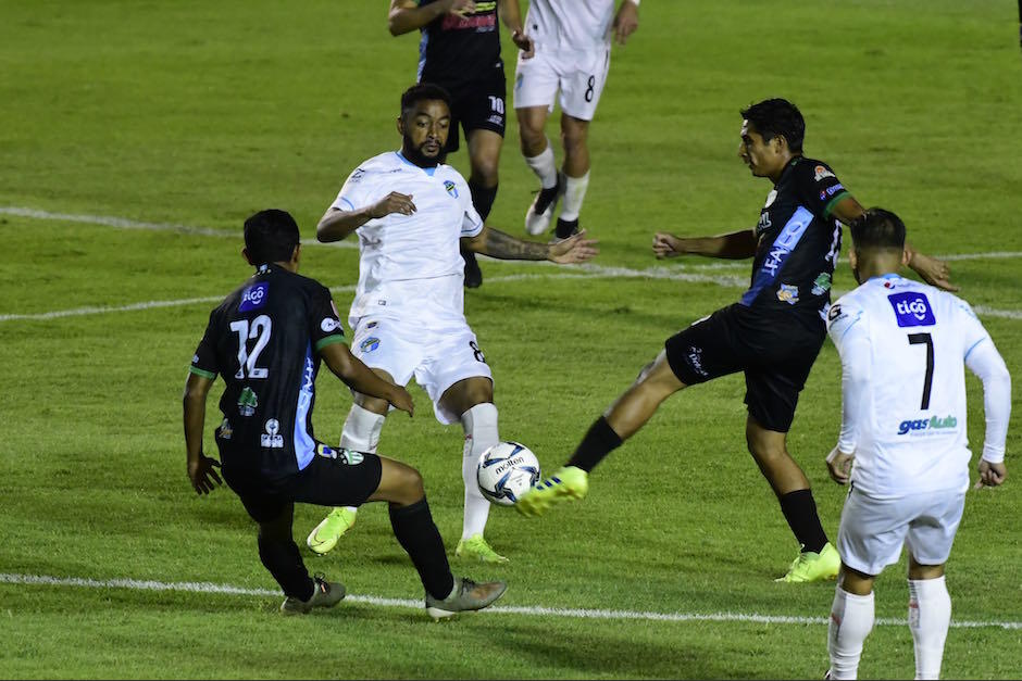 Antigua se adelantó en el marcador desde los primeros minutos del encuentro. (Foto: Abel Lima/Soy502)