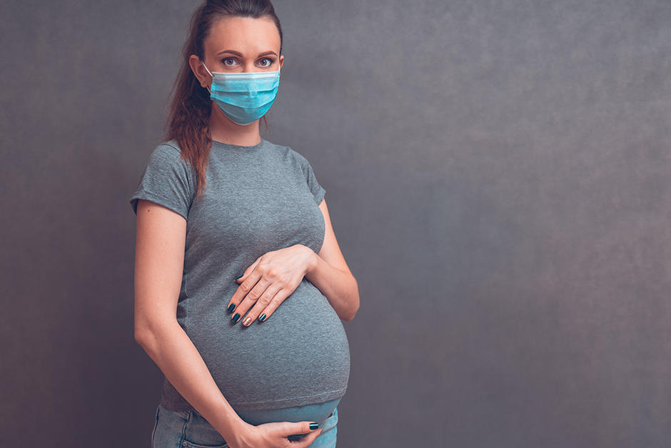 La OMS aconseja que las mujeres embarazadas se vacunen contra el Covid-19. (Foto ilustrativa: Shutterstock)