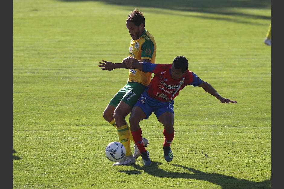 Guastatoya se impuso a Xelajú en la semifinal de vuelta disputada en el estadio Mario Camposeco. (Foto: Gustavo Rodas/Nuestro Diario)