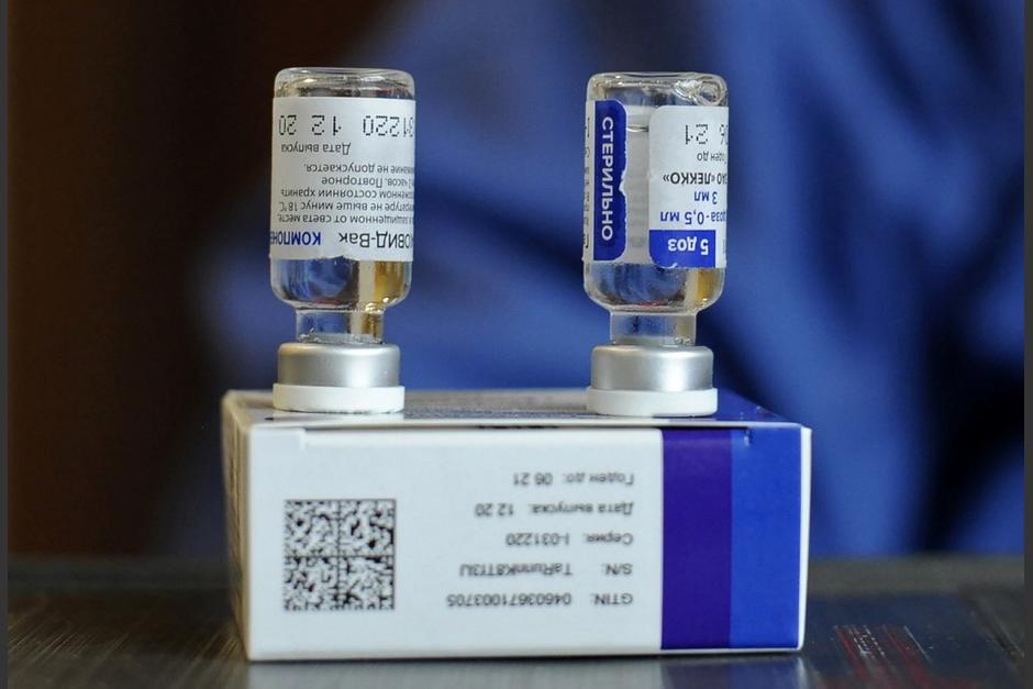 El Salvador recibirá las vacunas contra el Covid-19 antes que Guatemala. (Foto: AFP)