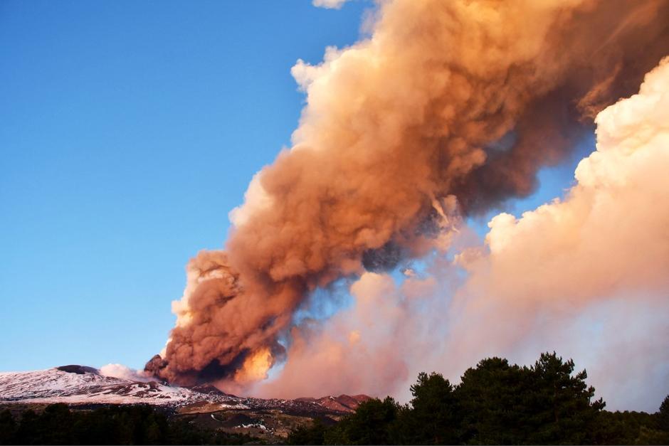 El volcán italiano está en actividad y ha arrojado cenizas en los últimos días. (Foto: AFP)