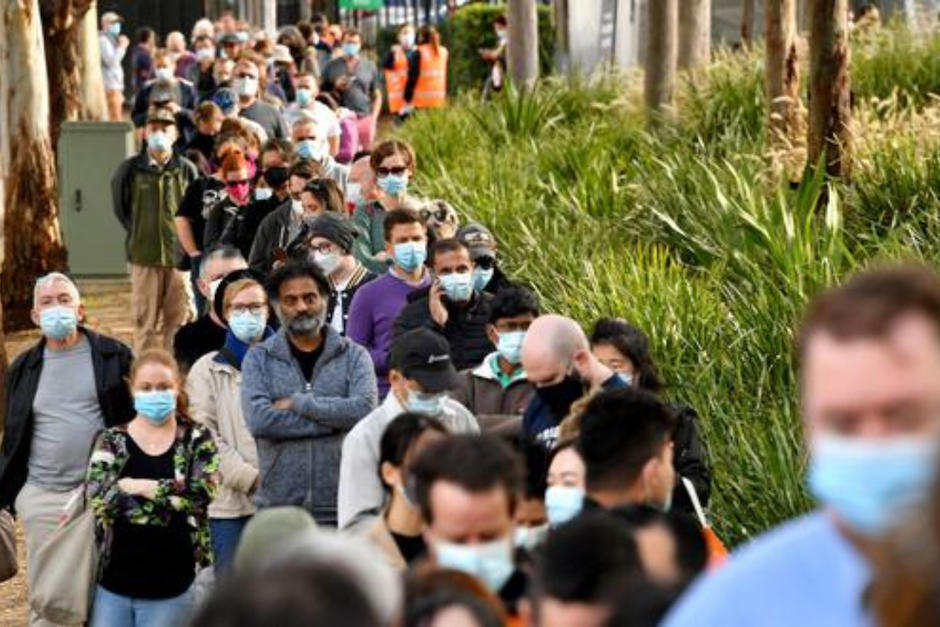 En partes del mundo se detectaron contagios casi instantáneos. (Foto: AFP)