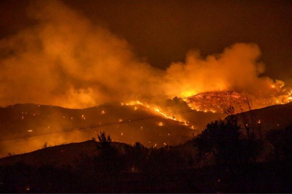 El incendio es considerado el peor en décadas en ese país. (Foto: AFP)