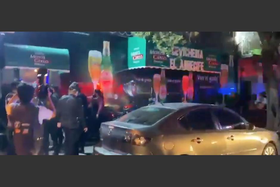 Cuatro muertos, dos heridos y 15 personas con crisis nerviosa tras ataque armado en un club nocturno. (Foto: Captura de video)