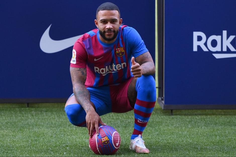 El jugador neerlandés está ilusionado de vestir la camiseta de Barcelona. (Foto: AFP)