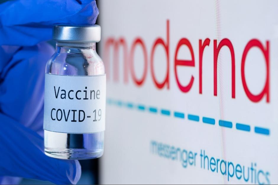 La vacuna Moderna tiene una efectividad del 92 por ciento, según especialistas. (Foto: AFP)