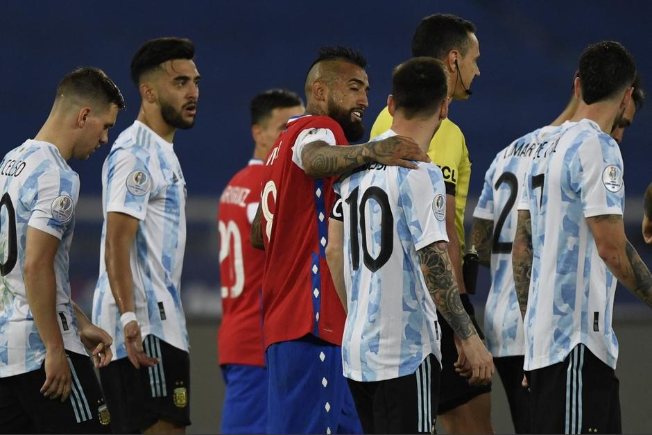 La Argentina liderada por Lionel Messi empató ante Chile. (Foto: AFP)