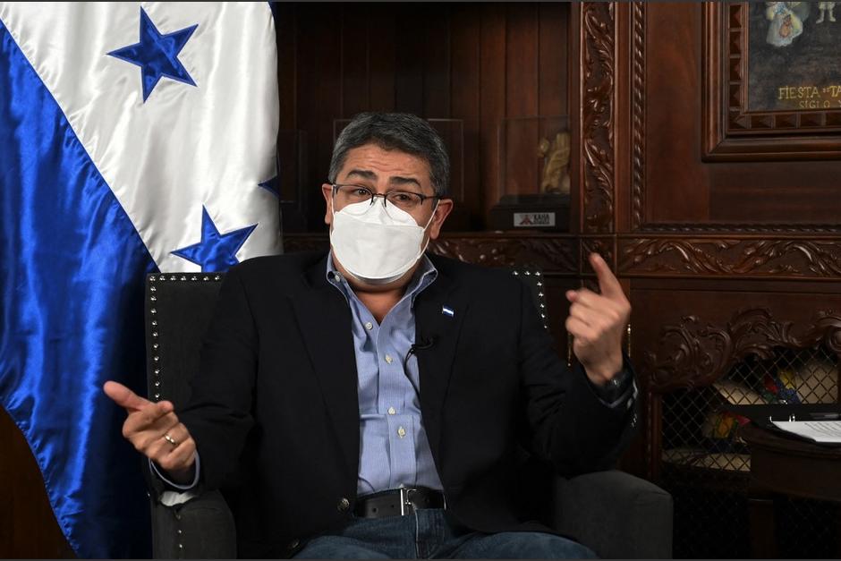 Juan Orlando Hernández, presidente de Honduras, en foto de archivo de enero de 2021. Estados Unidos lo acusa de traficar miles de kilogramos de cocaína. (Foto: AFP)