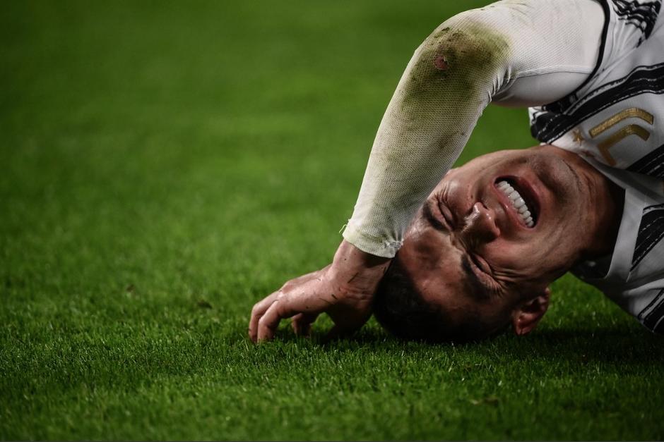 Cristiano Ronaldo cometió un "imperdonable" error que permitió la eliminación de la Juventus de la Champions, critica un exntrenador. (Foto: AFP)