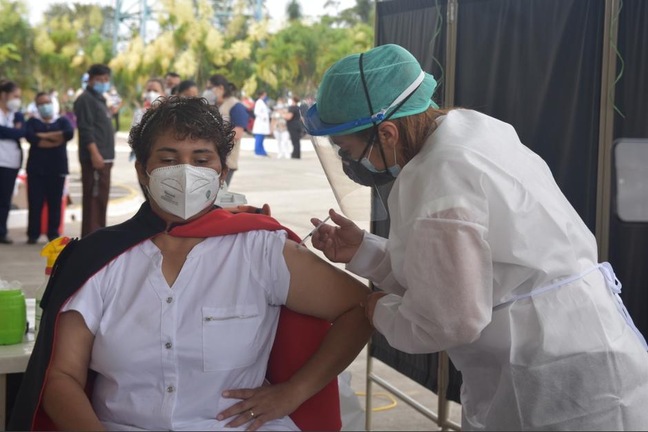 El Ministerio de Salud espera recibir otro lote de vacunas este jueves. (Foto: Ministerio de Salud)
