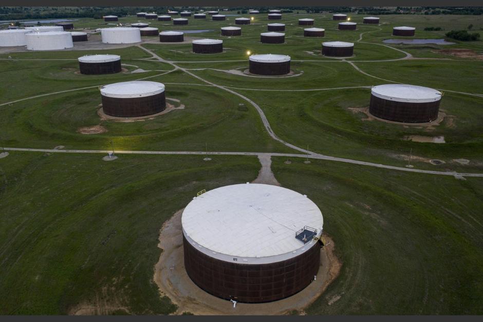 Precios de petróleo&nbsp;cerraron estables pese a descenso de las reservas en Estados Unidos. (Foto: AFP)