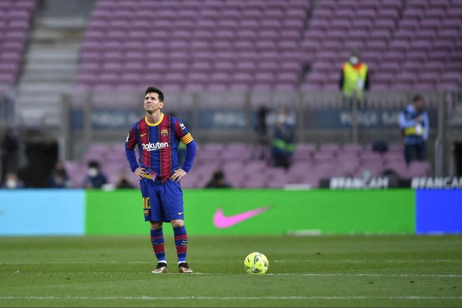 La afición del Barcelona en alerta puesto que Messi termina su contrato termina el otro mes. (Foto: AFP)&nbsp;