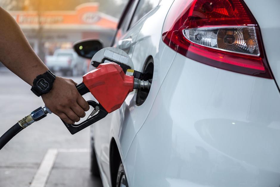Las gasolinas tuvieron un aumento de cerca de 60 centavos durante mayo. (Foto: Archivo/Soy502)