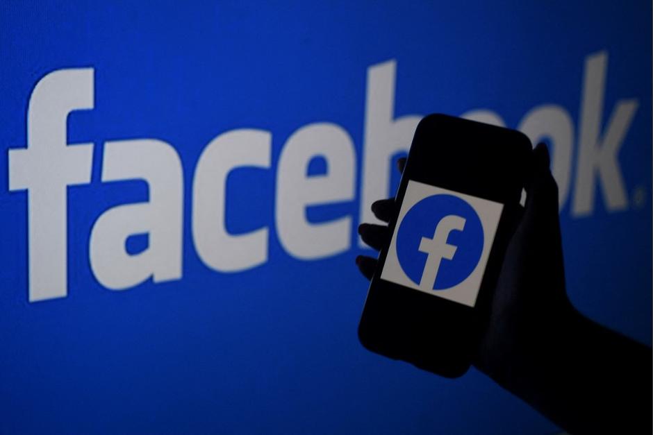 Facebook pretende crear 10 mil empleos. (Foto: AFP)&nbsp;