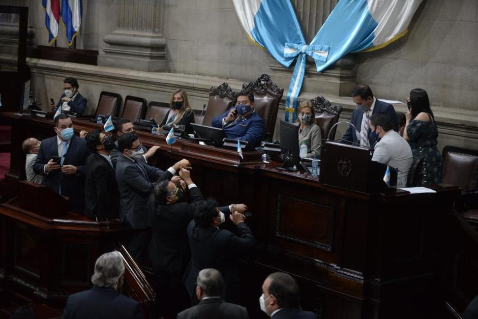 La junta directiva del Congreso tuvo enfrentamientos con los congresistas. (Foto: Wilder López/Soy502) 