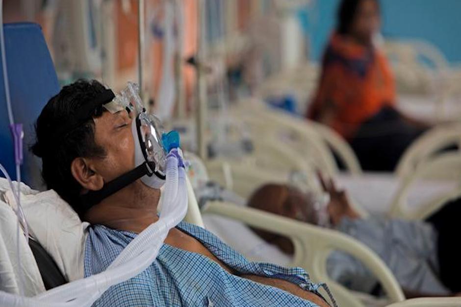La mayoría de hospitales están saturados por contagios de Covid-19. (Foto: AFP)