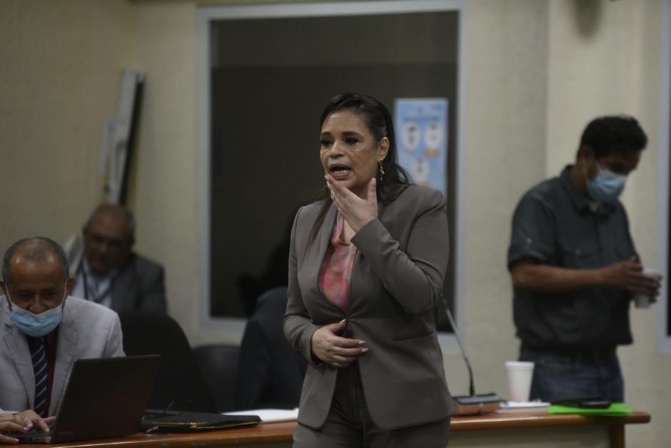 La exvicepresidenta Roxana Baldetti llegó a Tribunales para el juicio del Caso La Línea. (Foto: Wilder López / Soy502)&nbsp;