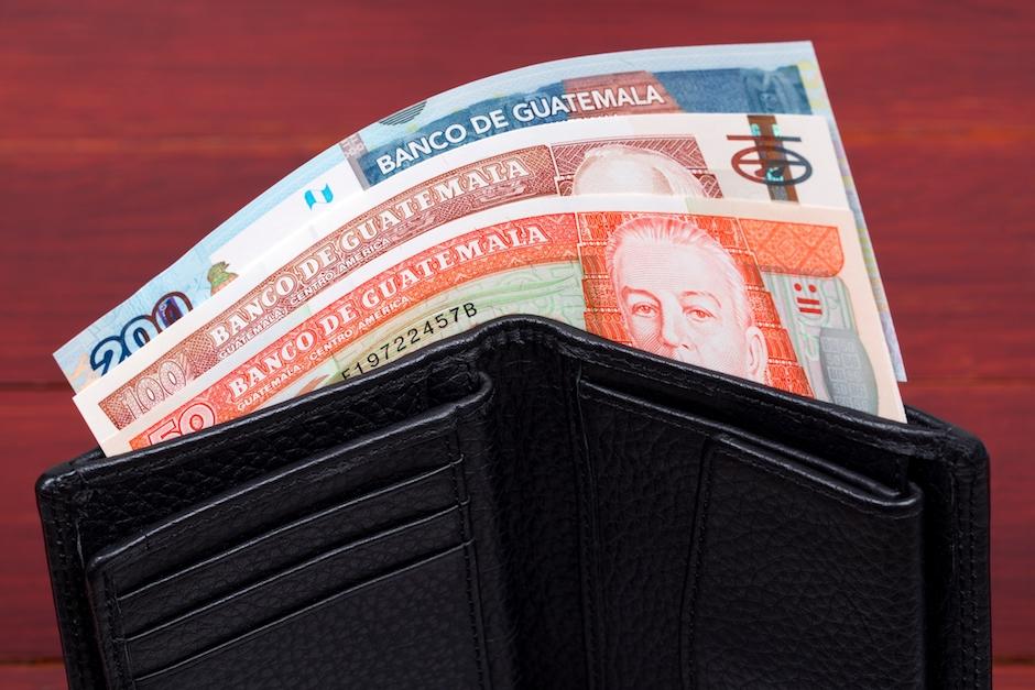Algunas personas intentan engañar con dinero falso. (Foto ilustrativa: Shutterstock)