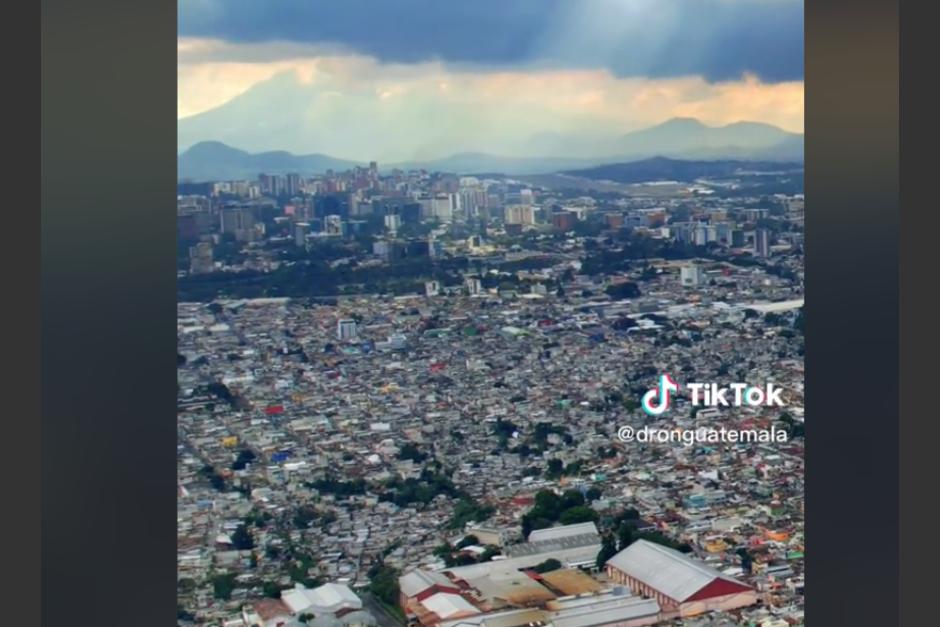 La ciudad de Guatemala fue captada por un dron y las imágenes han asombrado a las personas. (Foto: captura de pantalla)&nbsp;