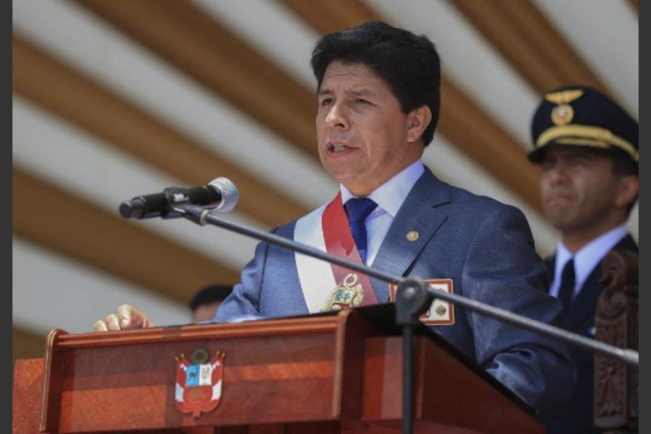 El presidente de Perú, Pedro Castillo anunció la disolución del Congreso e instauró un gobierno de emergencia. (Foto: AFP)