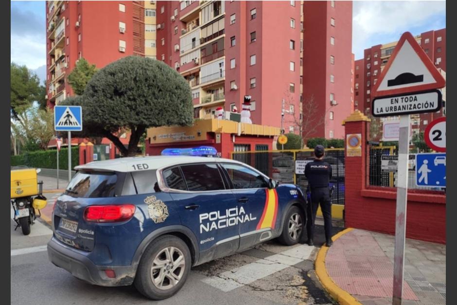 La joven fue apuñalada en su vivienda en España. (Foto: ABC Sevilla)
