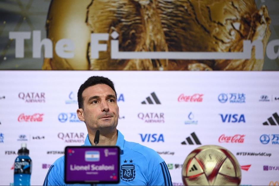La revelación de Scaloni sobre una charla que tuvo con Messi antes del Mundial. (Foto: AFP)
