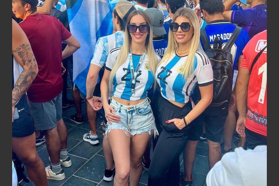 Las aficionadas argentinas violaron una de las reglas de conducta en Qatar. (Foto: Instagram/Noe Dreams)