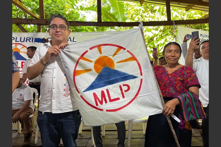 Jordán Rodas y Thelma Cabrera buscarán la presidencia con el MLP. (Foto: Prensa Comunitaria)