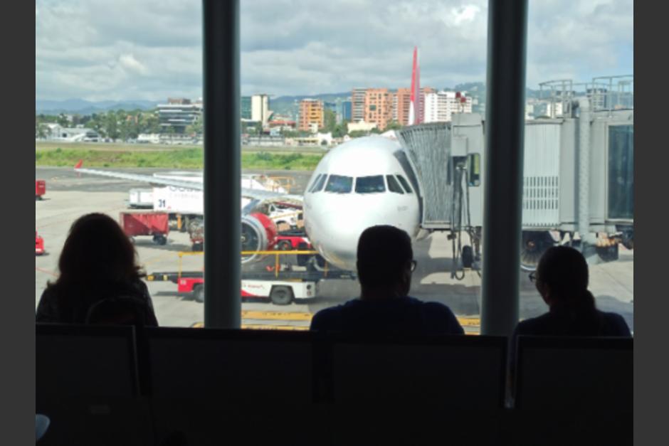 Un apagón en el Aeropuerto Internacional La Aurora provocó molestias de los pasajeros. (Foto: Wilder López/Soy502)&nbsp;