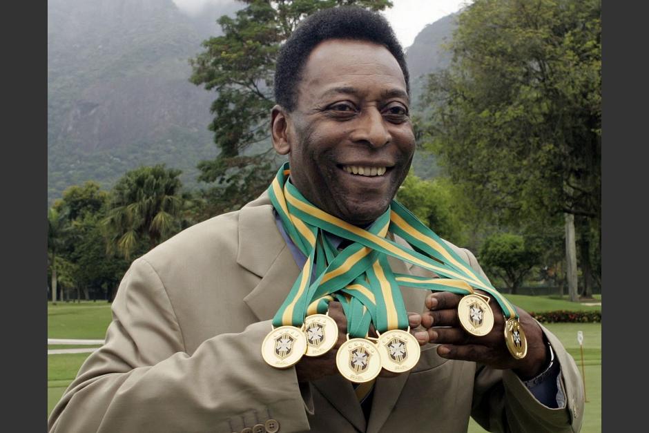 Edson Arantes do Nacimento, más conocido como Pelé, se consagró como "El Rey" del fútbol en el mundo. (Foto: AFP)